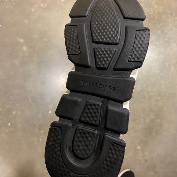Balenciaga Speed Trainer 2018 Mid ‘Black White’ - Picture 3 of 4